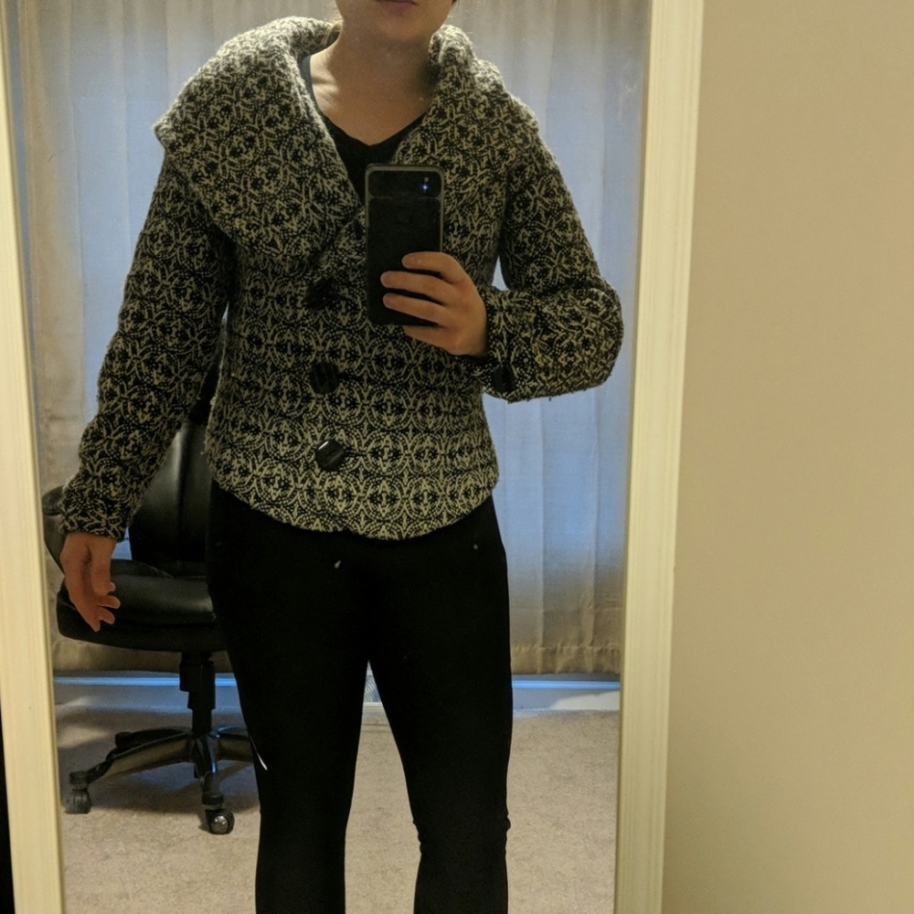 Urban outfitters coat with beautiful large hood